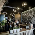 Box Poshtel Phuket